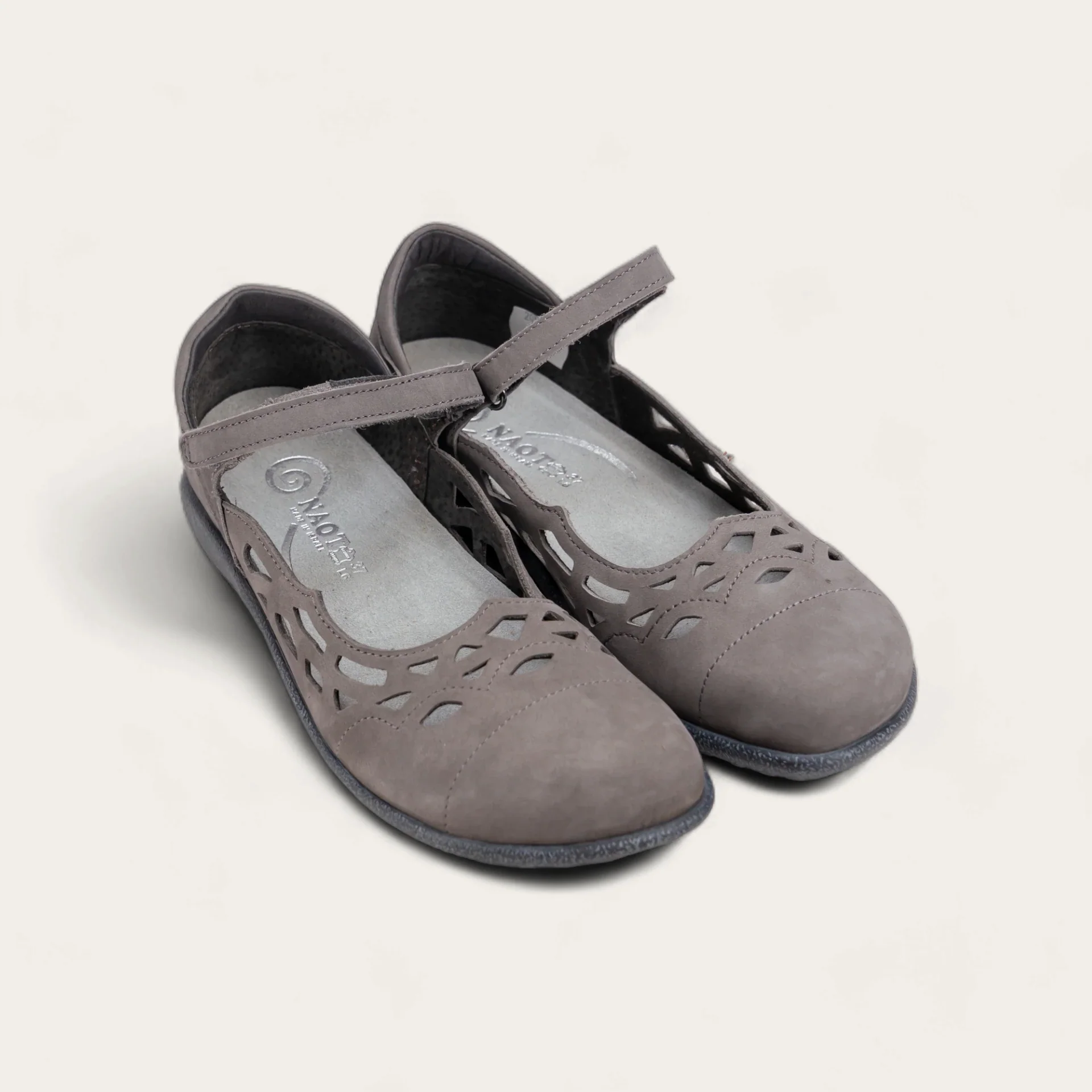 Agathis - Image 5