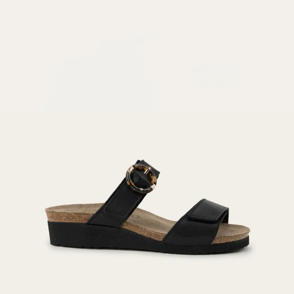 Anabel Wide