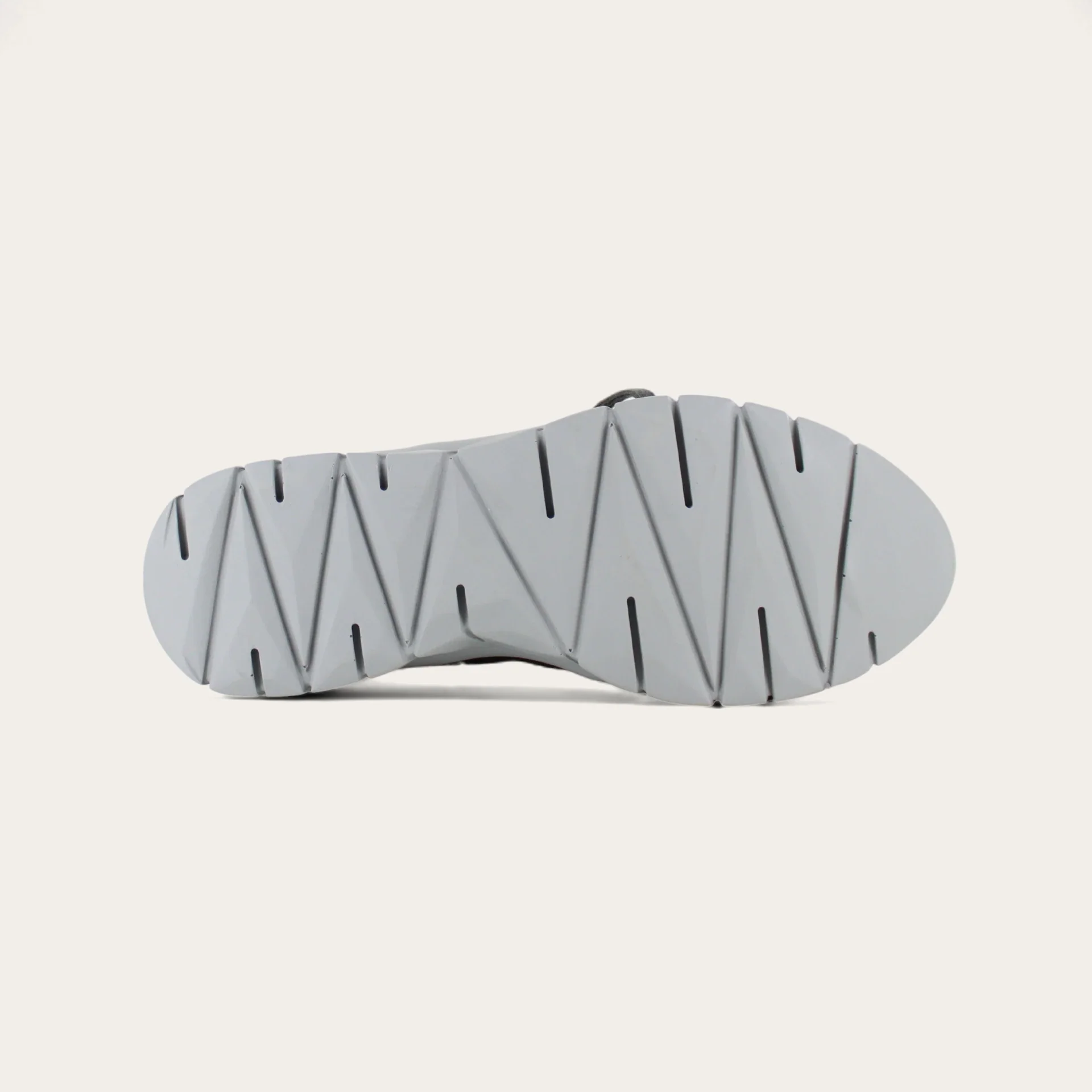 Buzz - Image 4