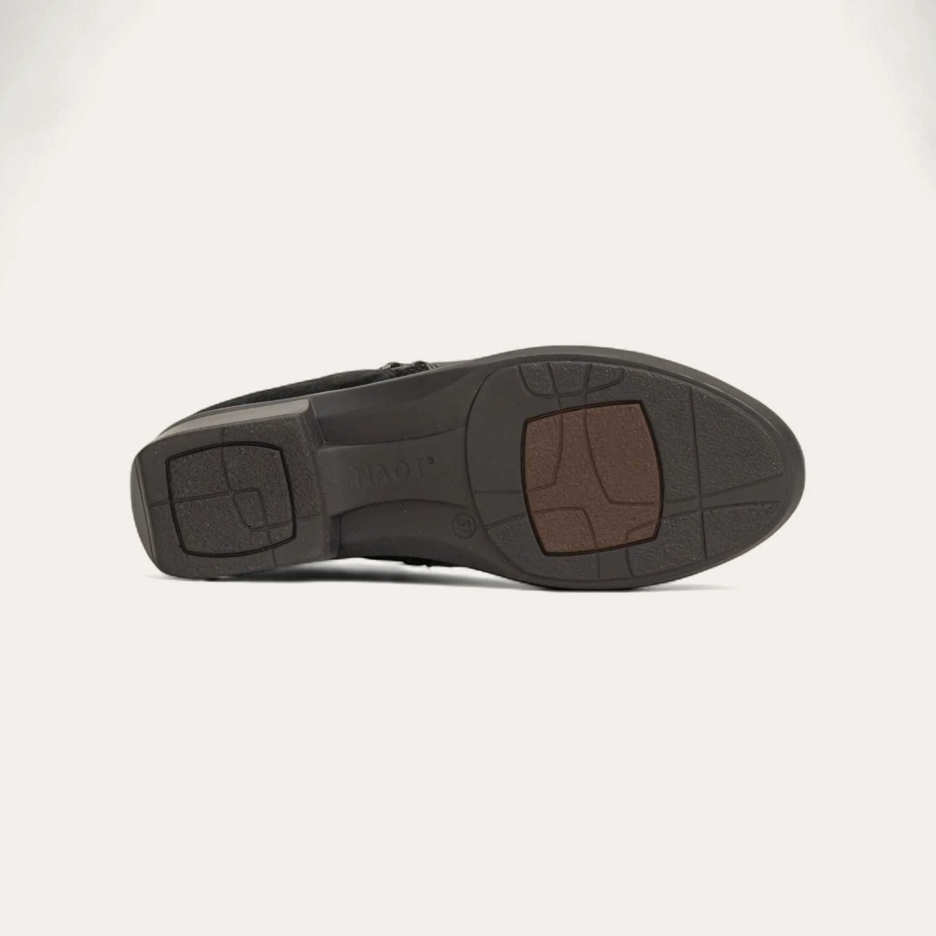 Helm - Image 4