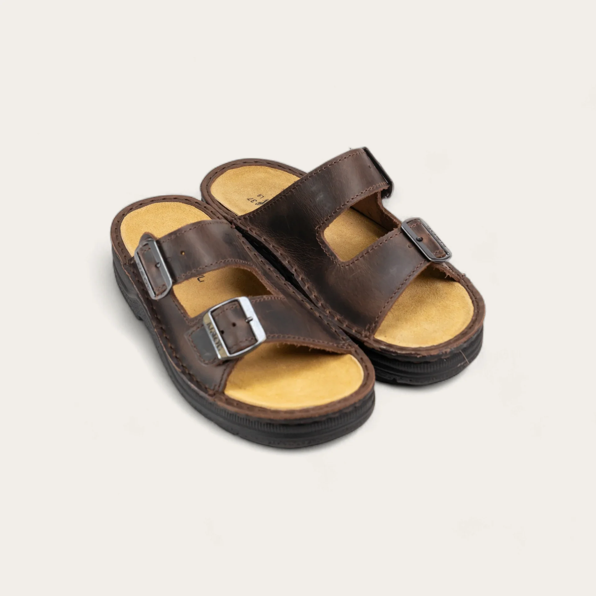 Mikaela - Image 5