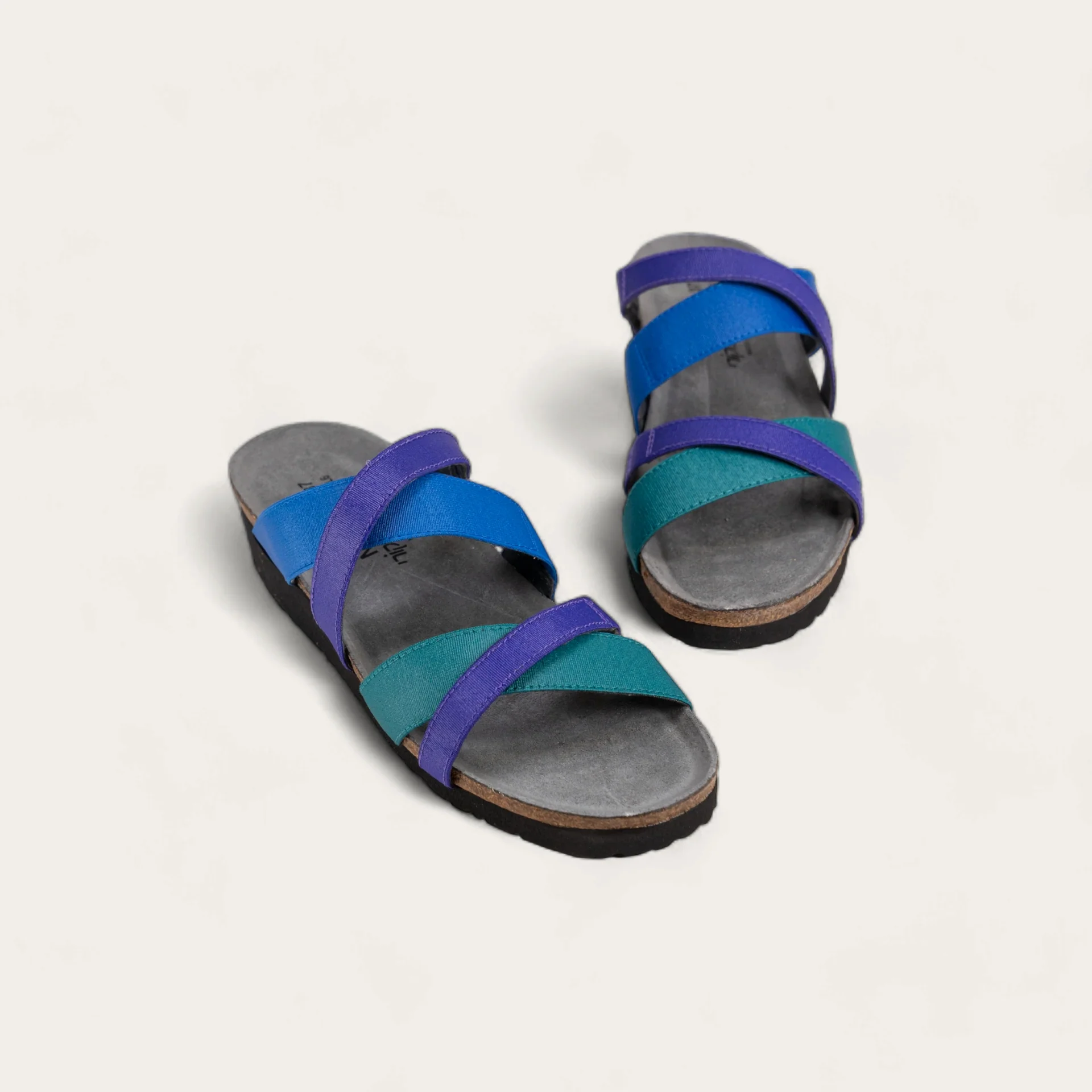 Roxanna - Image 6